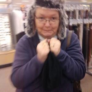 Meet your Posher, Sefina